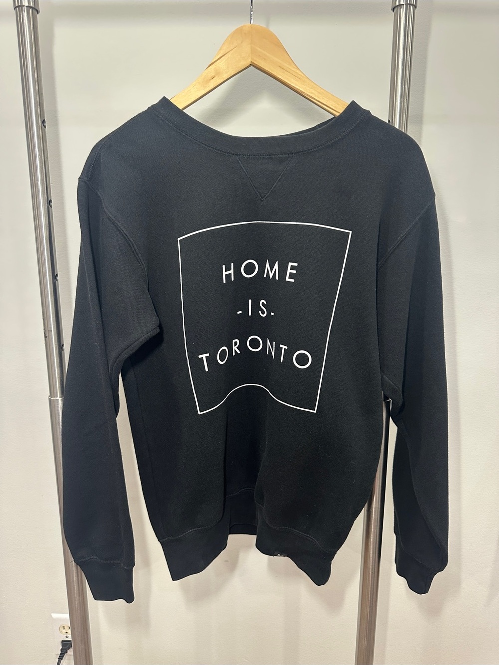 PEACE COLLECTIVE Black Crewneck Sweatshirt Home Is Toronto Mens Womens Size XS